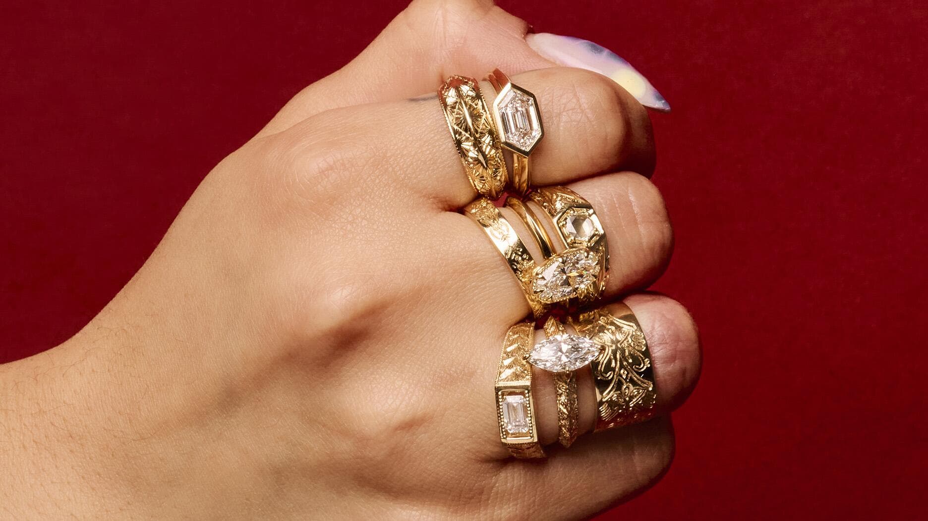 Viviana Langhoff’s AU79 turns chunky gold rings into sculptural art