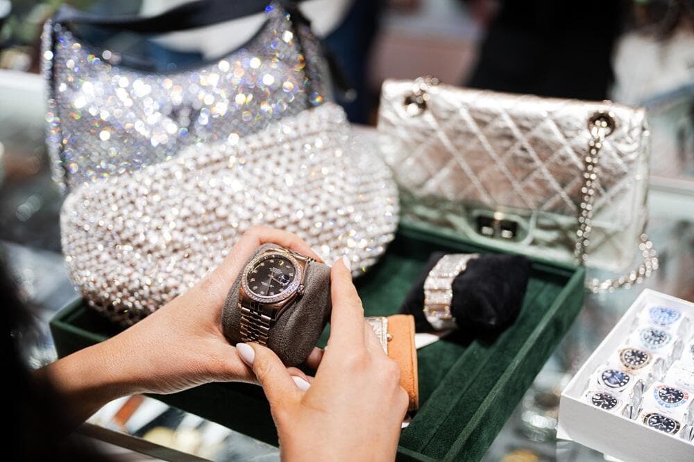 Las Vegas Antique Jewelry Show Returns With Cartier, Rolex and Estate Treasures