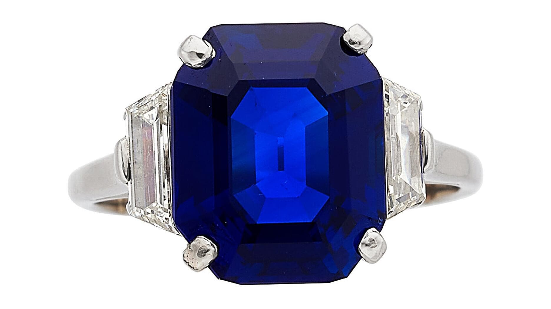 Kashmir Sapphire Ring Tops Heritage Fine Jewelry Sale at $9.7 Million