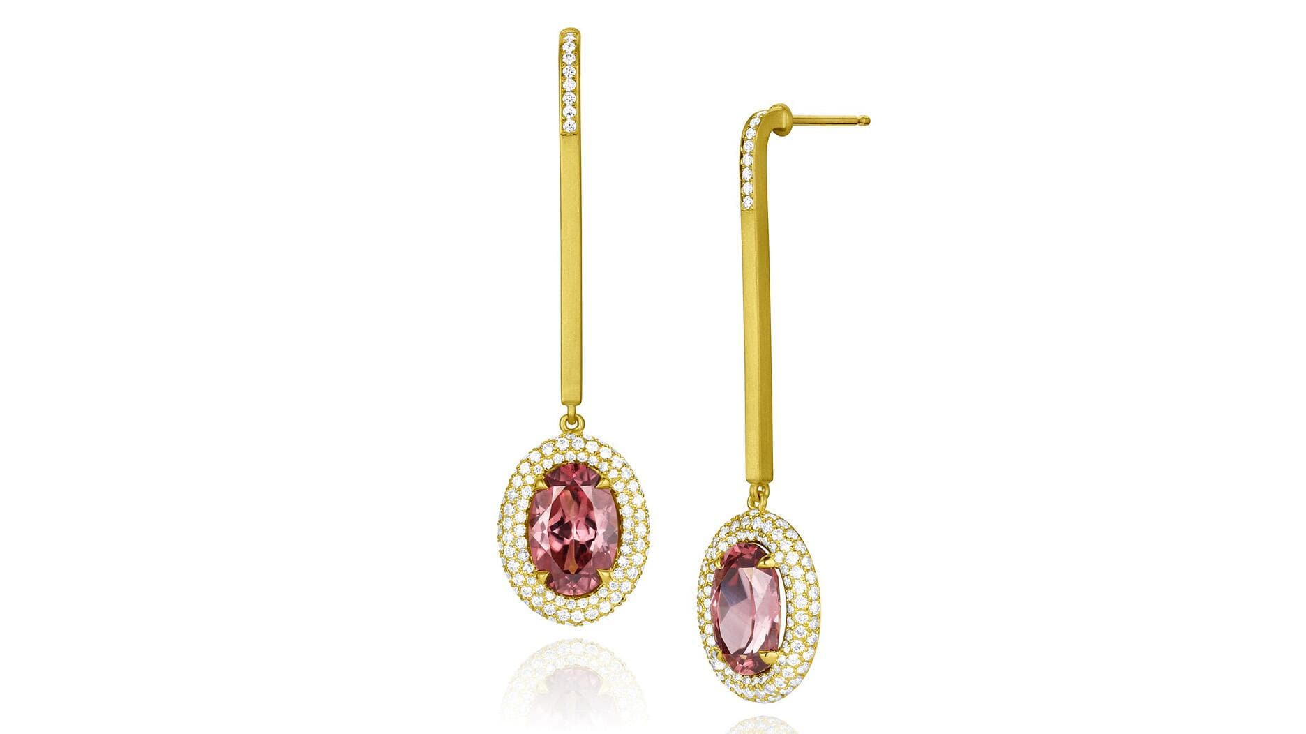 Leigh Maxwell marks five years at Couture with colorful bespoke rings and earrings