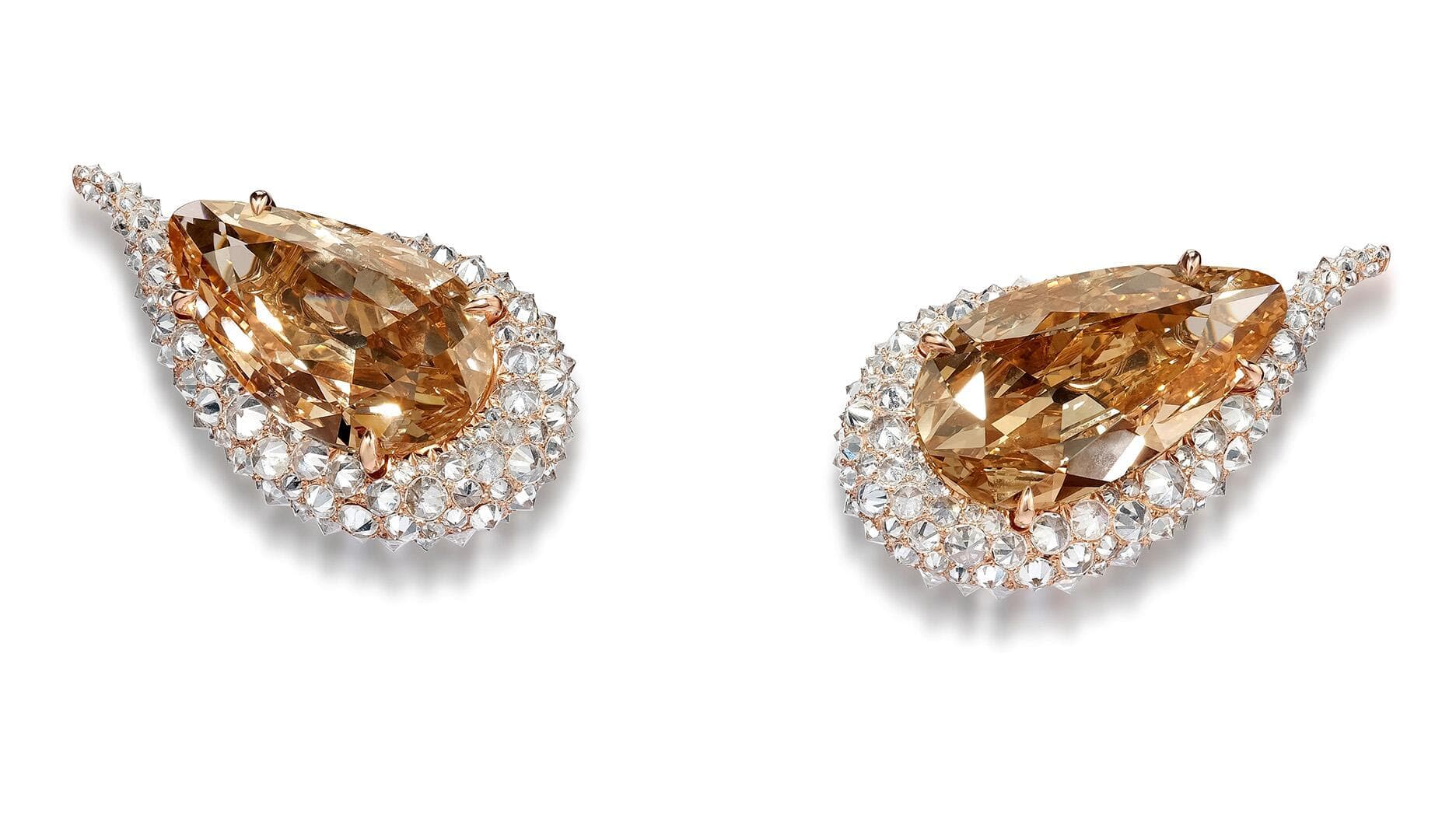 Rihanna’s Glenn Spiro earrings spotlight desert diamonds at the Met Gala