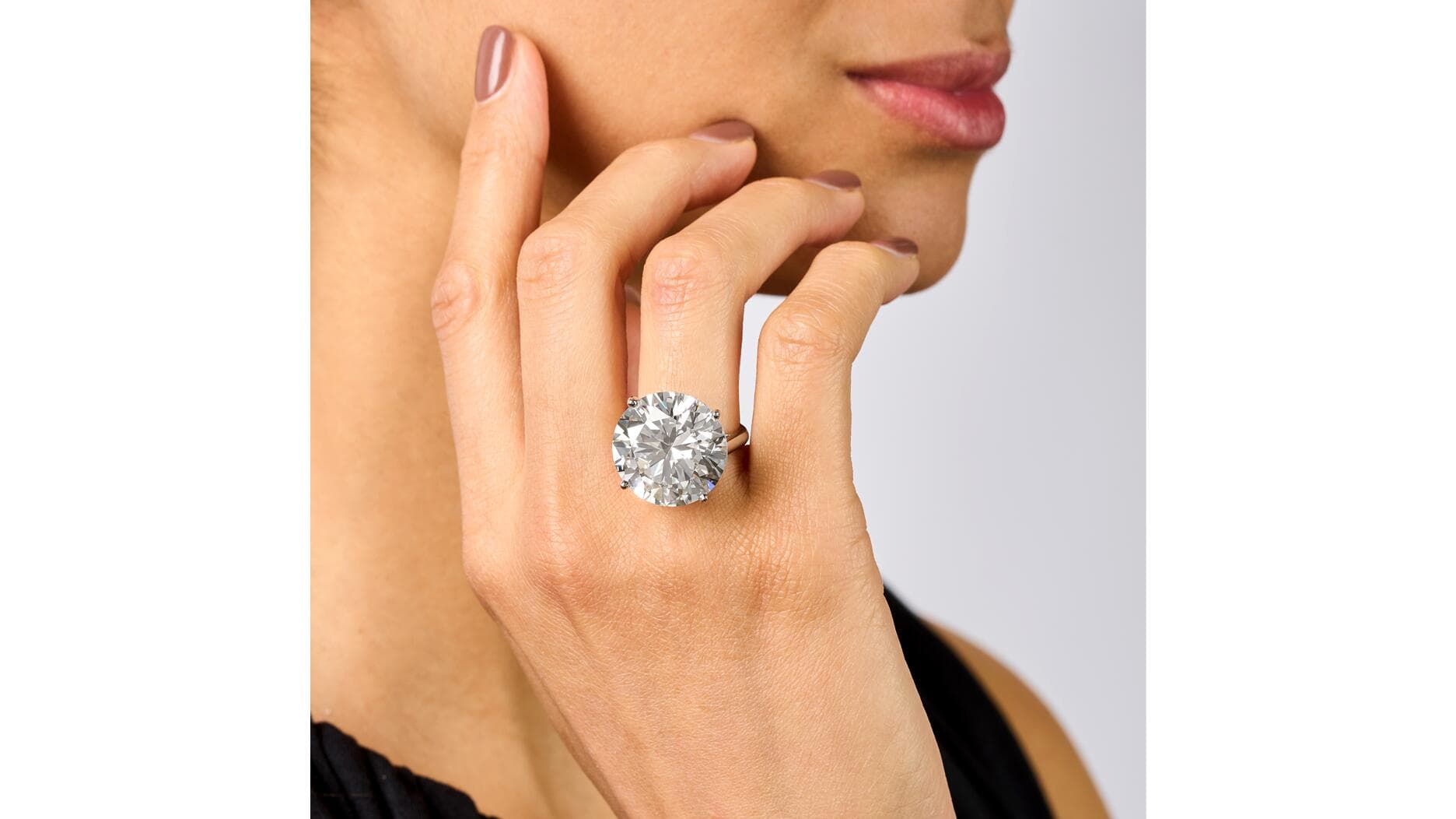 Rare 26-Carat Diamond Sells for $1.3 Million at London Auction