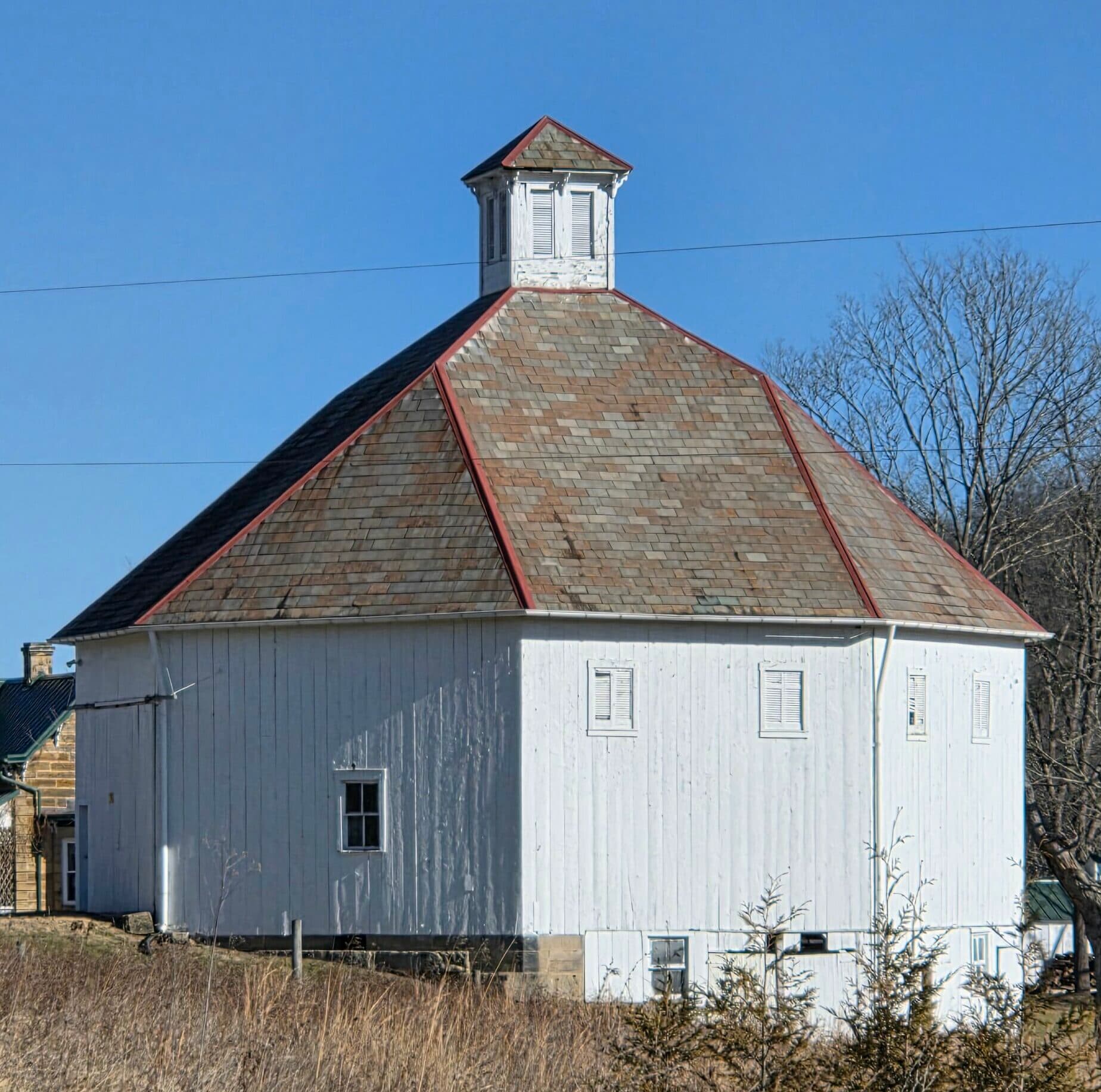 Shurtz Octagon Barn tells Vinton County’s farm history