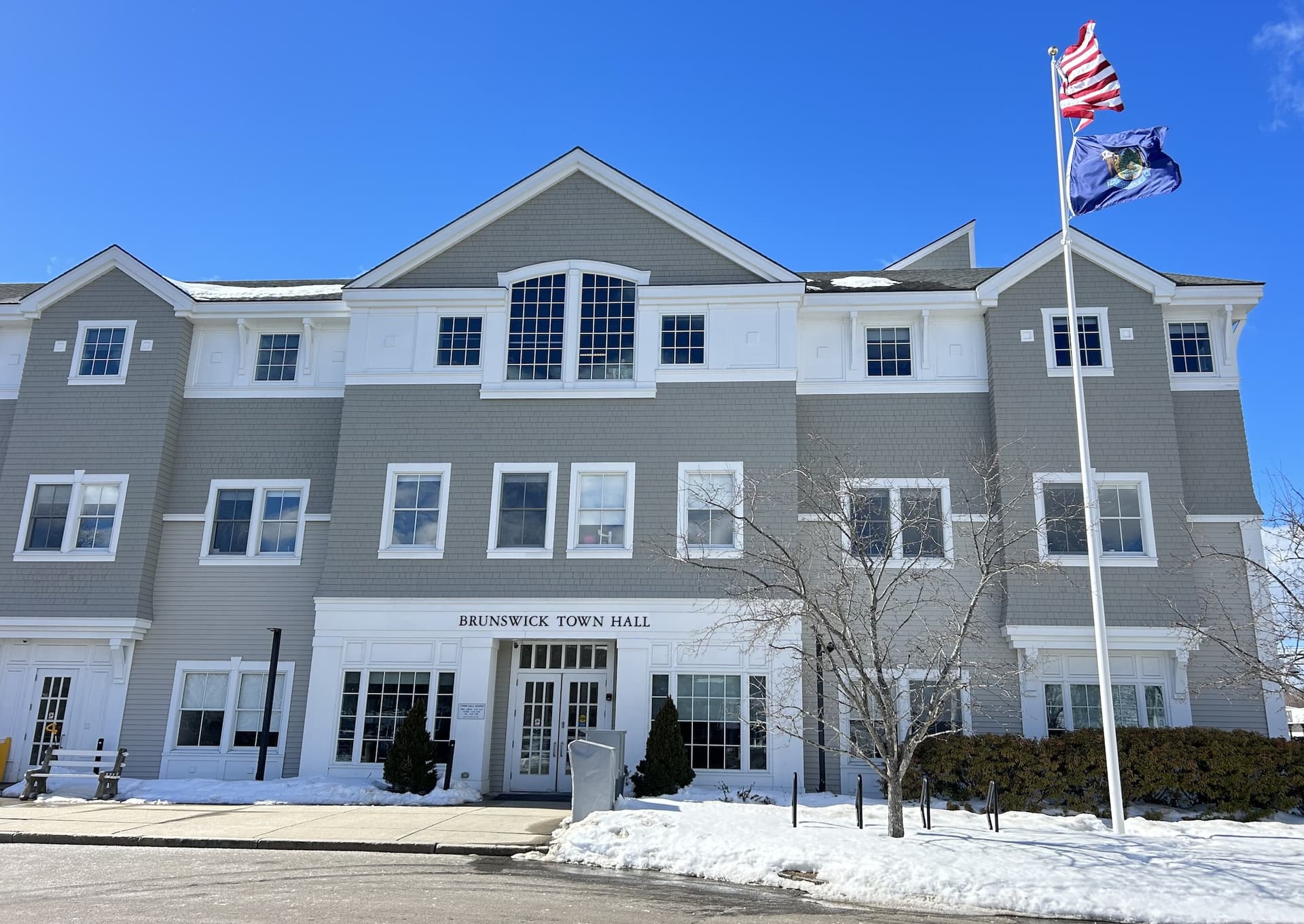 Townwide Water Pressure Restored in Brunswick After Leak at Barrows