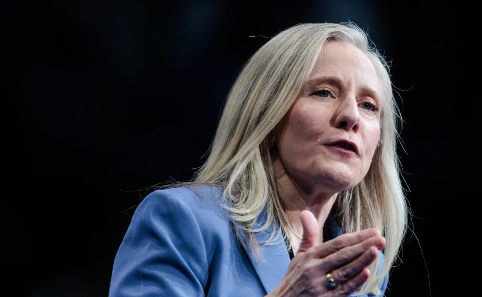 Virginia Voters Sharply Divided Over Spanberger Despite Her Centrist Appeal