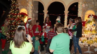 Community Turns Out for Christmas, Food and Toy Drive at Museum