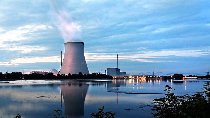 Former plant managers urge Germany to restart nuclear reactors