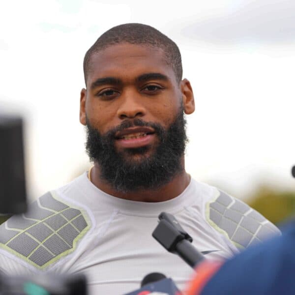Judge sets $1,000 bond for Broncos linebacker Jonathon Cooper in Douglas County case