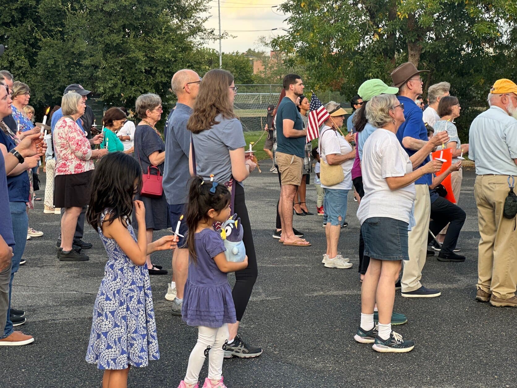 Yuma United Methodist churches hold immigrant‑solidarity prayer vigil at Friendship Park