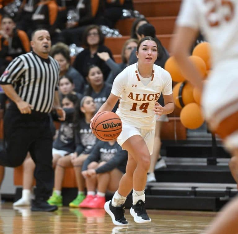 Alice High School Launches UIL Unified Basketball Team, Promotes Inclusion