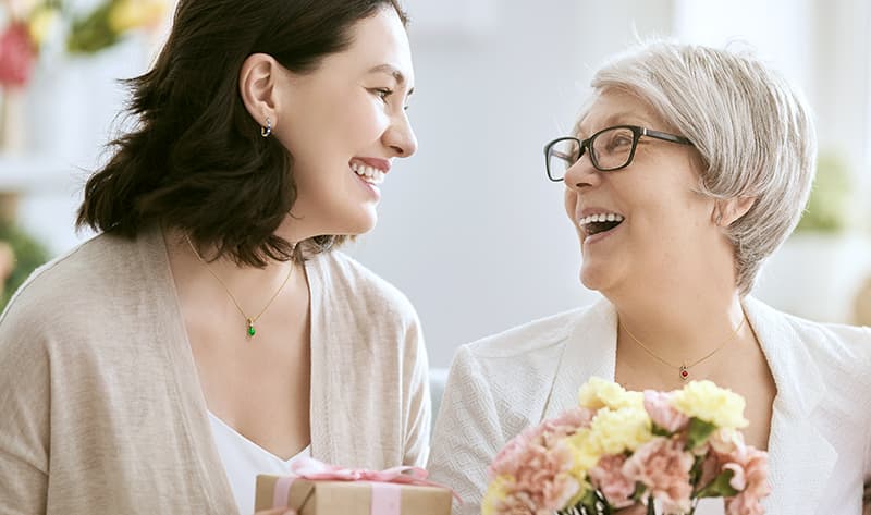 How to Choose Mother's Day Jewelry She Will Actually Wear