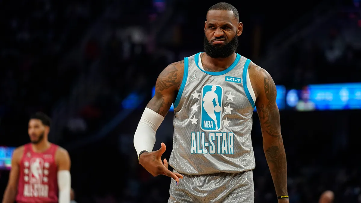 LeBron James misses first All‑Star start nod since 2004