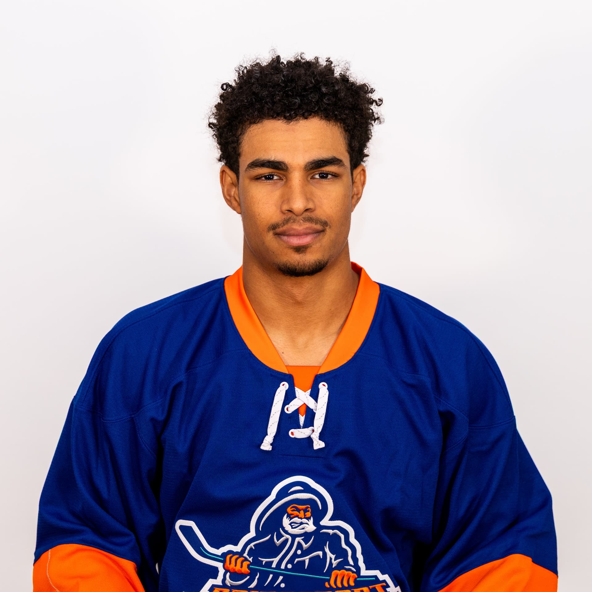 Isaiah George Recalled From Bridgeport, Debuts for Islanders Amid Pulock Injury