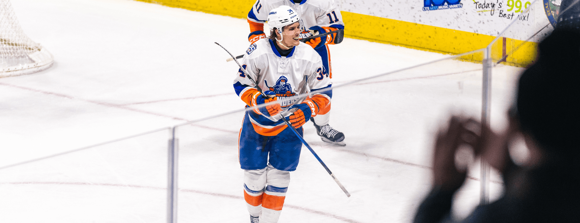 Adam Beckman's Early Overtime Goal Lifts Islanders Over Checkers 4-3