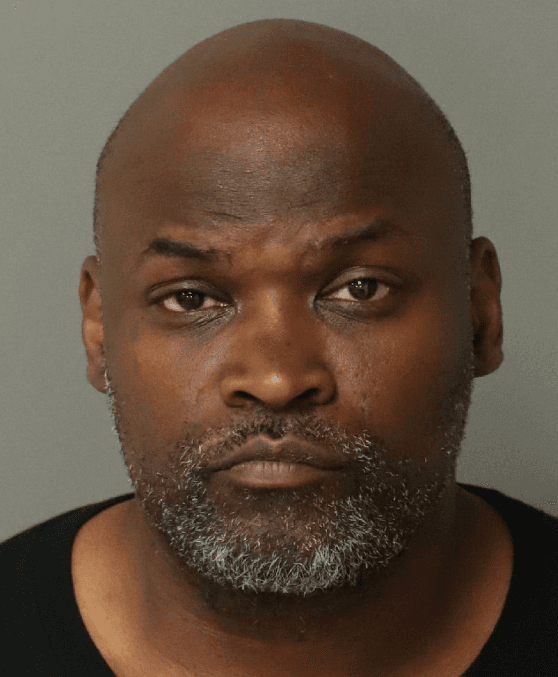Deputies arrest suspect after daytime stabbing near Wendell