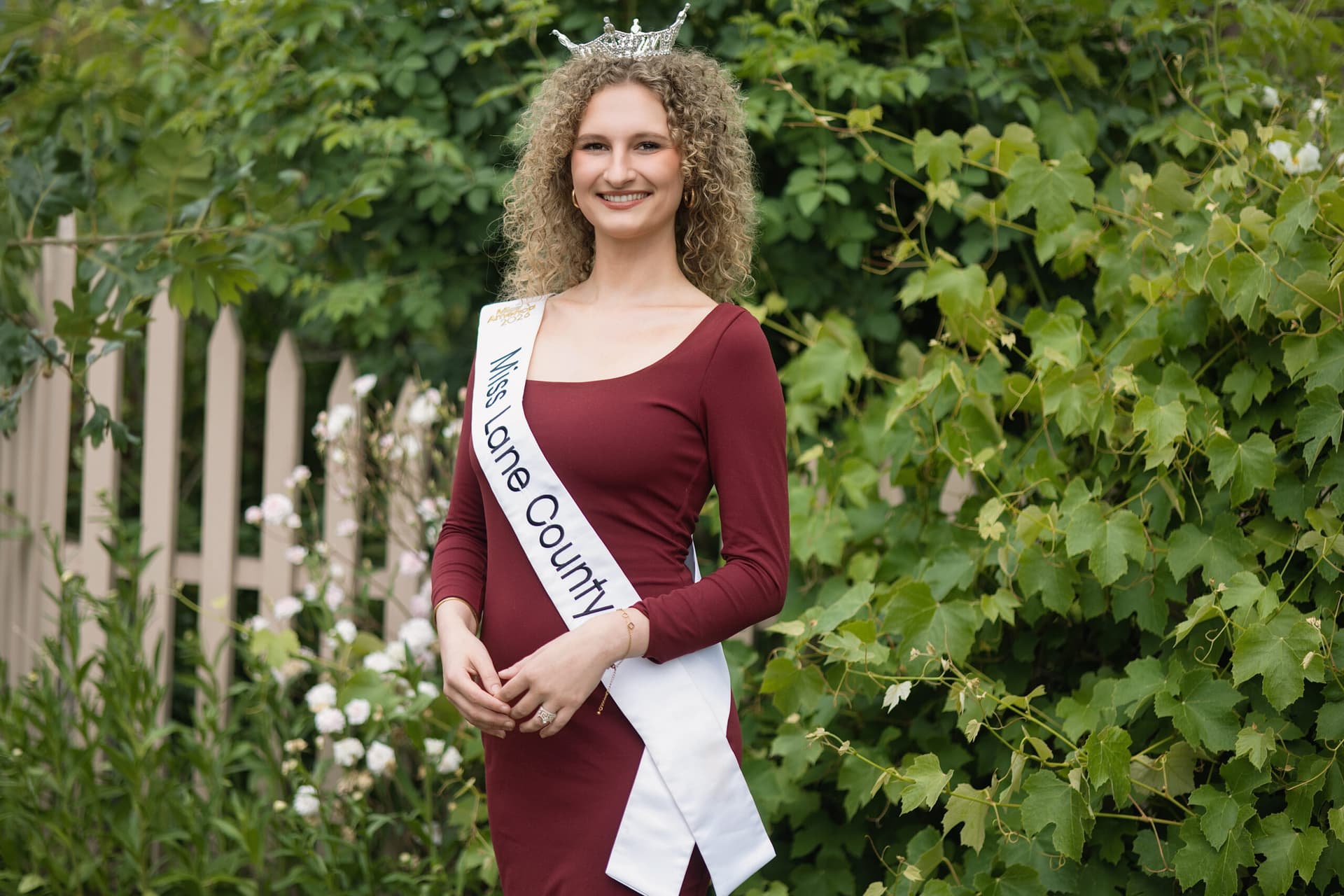 Miss Lane County balances UO graduate work, teaching and pageants