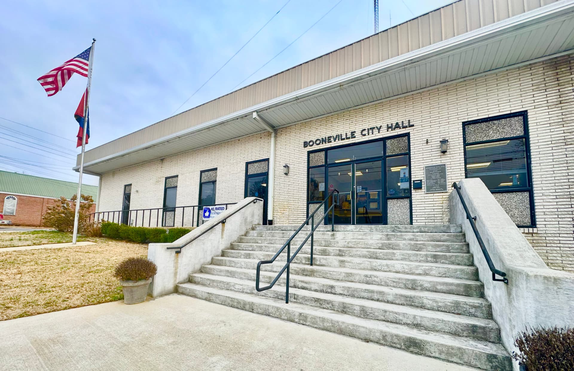 Key Booneville offices centralize services for Owsley County residents