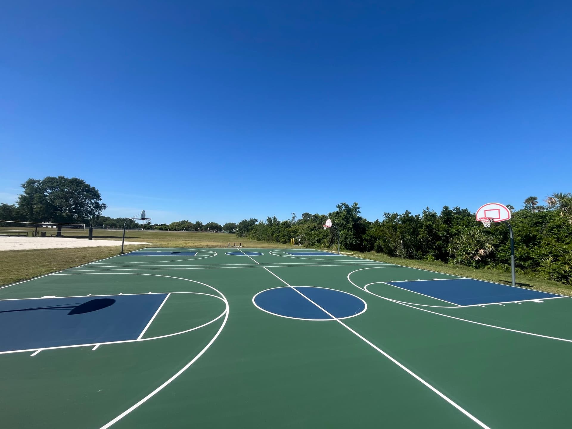 Lake Hodge Basketball Courts Closed for Resurfacing Through January 19