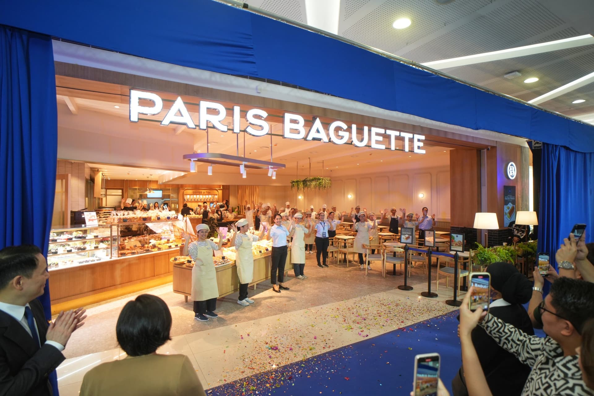 Paris Baguette opening soon at Clovis' Loma Vista Marketplace