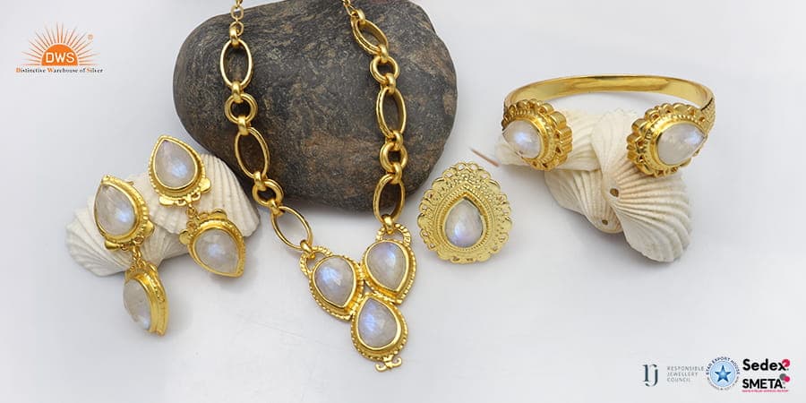 Four Jewelry Directions Retailers Should Use for International Women's Day 2026