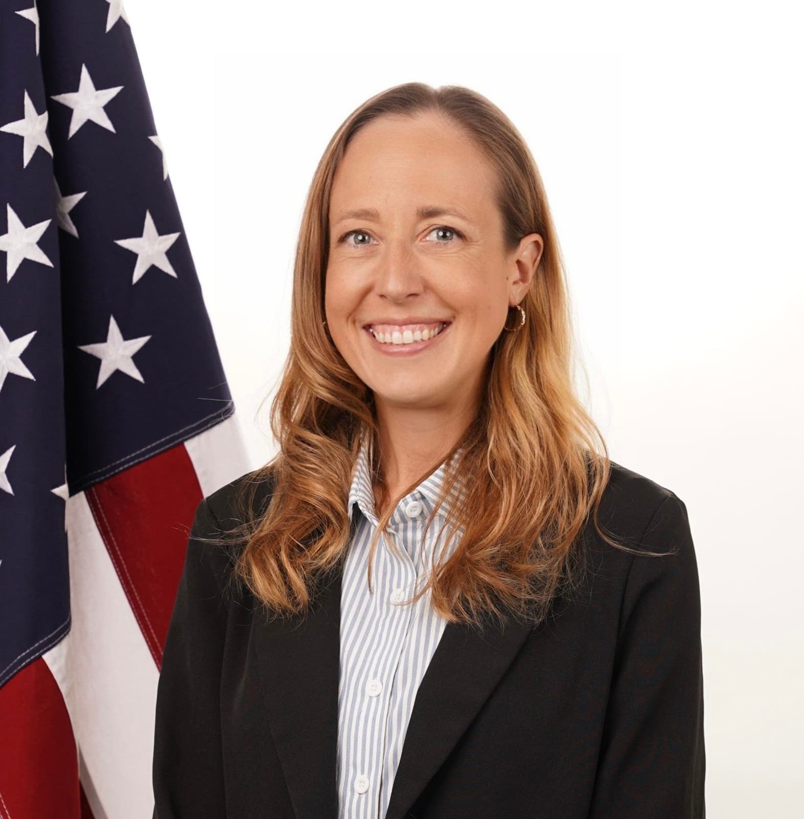 FDA turmoil deepens as drug center chief Tracy Hoeg is fired