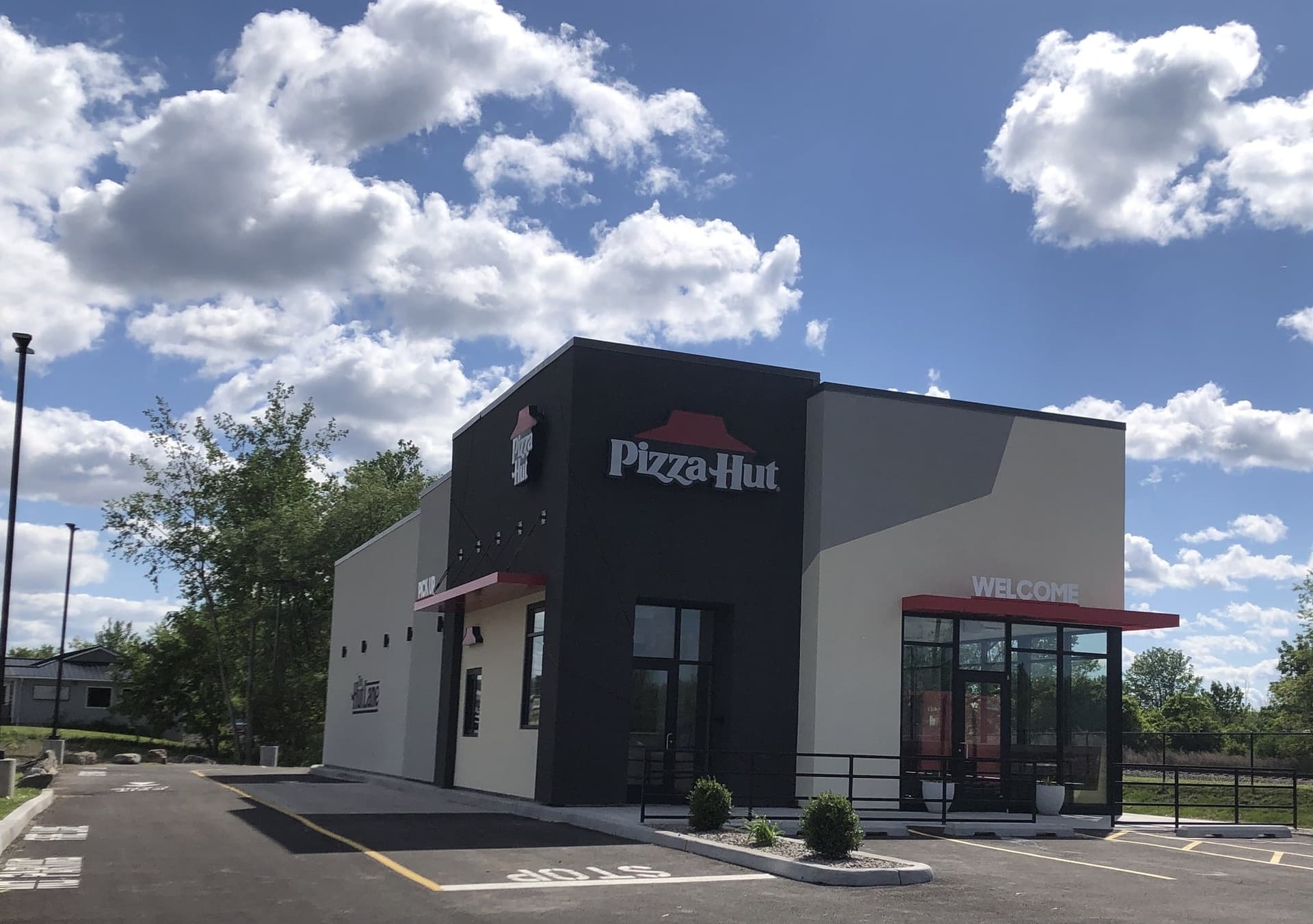 New Pizza Hut in Sennett targets June 11 opening date