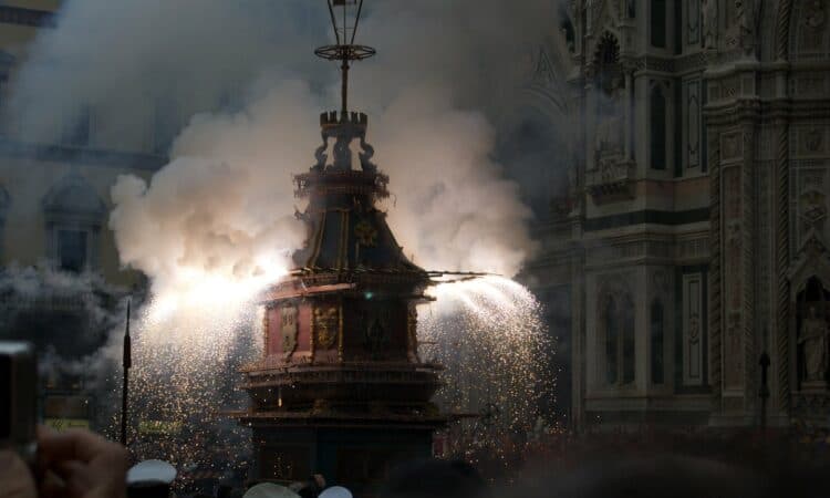 Florence's Easter Cart Explosion Tradition Returns, Drawing Crowds to Oregon Coast