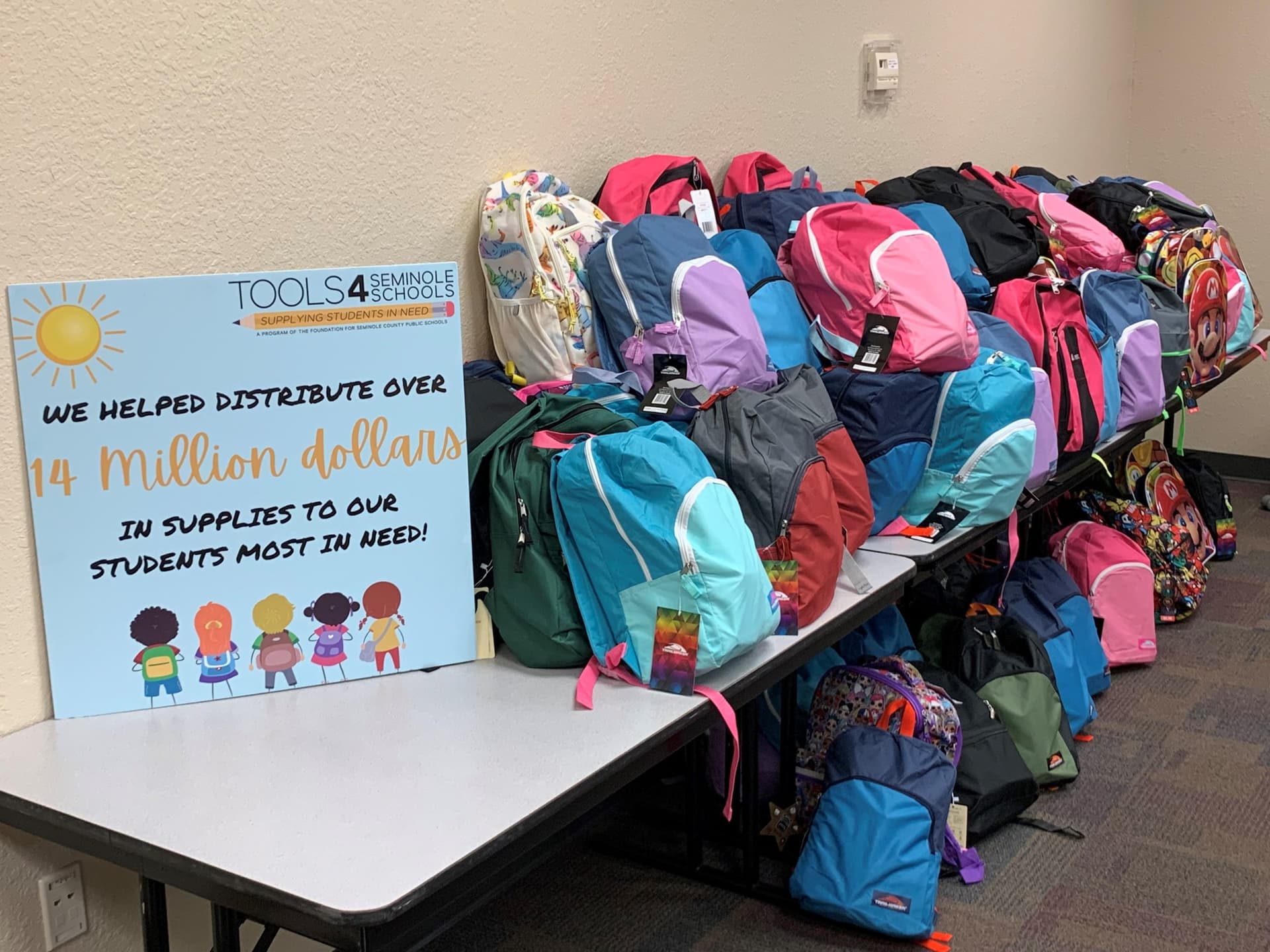 Ryan Foundation Donates $20,000 to Tools 4 Seminole Schools for 3,500 Backpacks