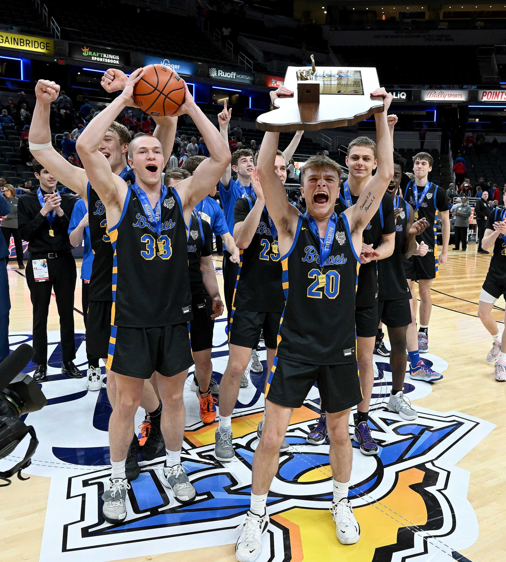 Hebron Alum Mike Broughton to Receive IHSAA Leadership Award at State Finals