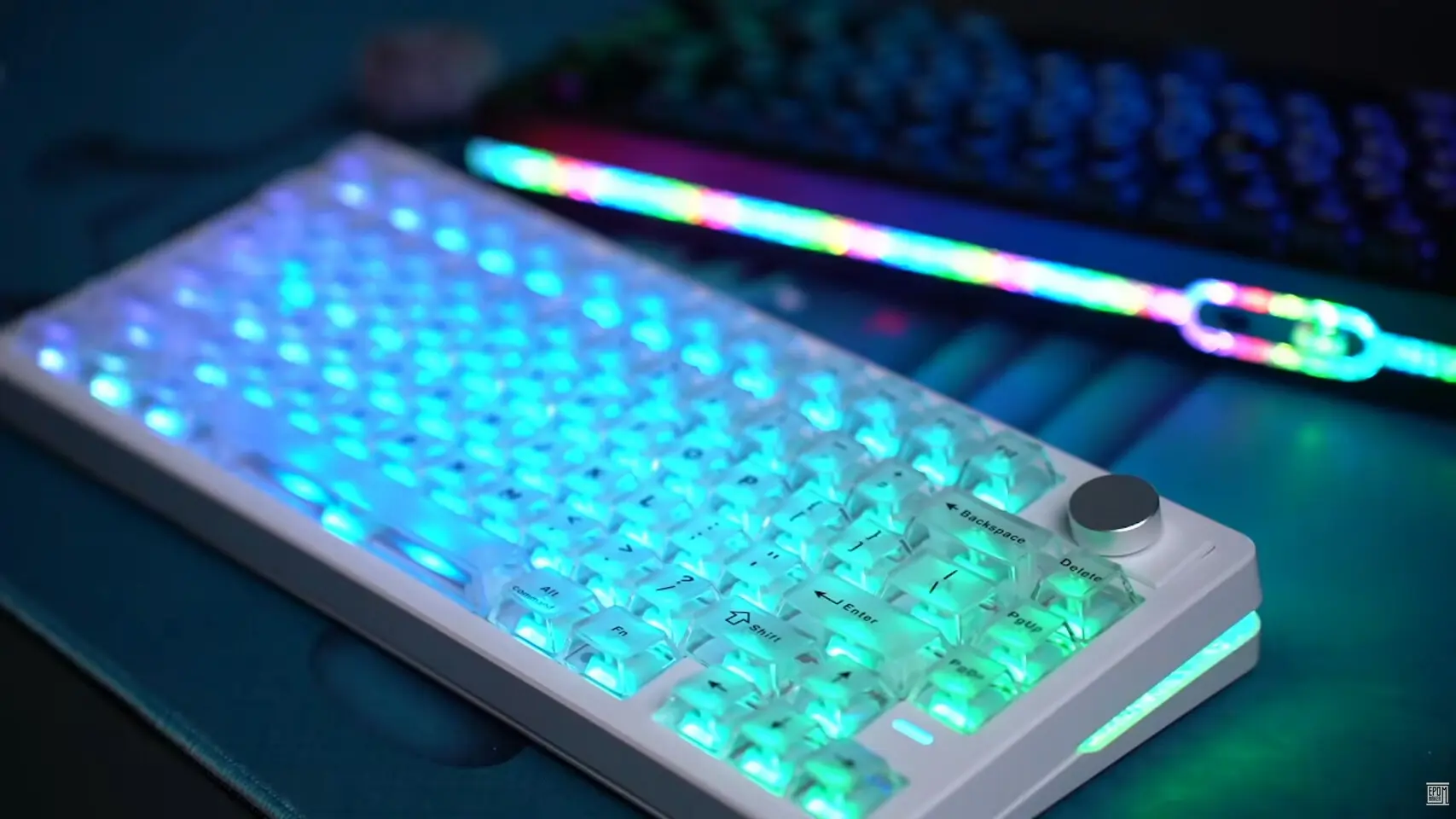 Epomaker HE75 V2 refines Hall-effect design with swappable knob and 75% layout