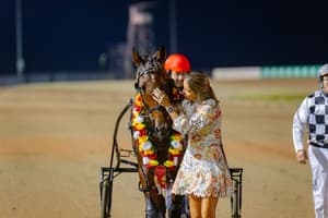 Grant Dixon Sends Leap To Fame Into Menangle Miracle Mile Qualifier