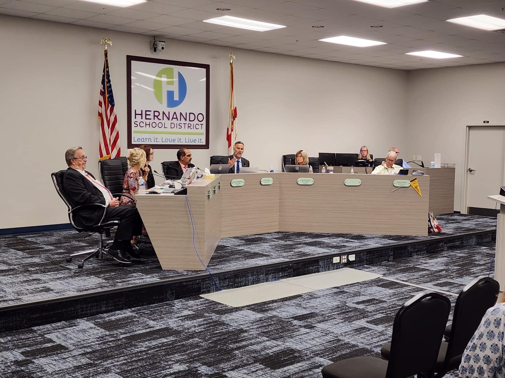 Hernando County School Board Schedules Full Day of Meetings January 13