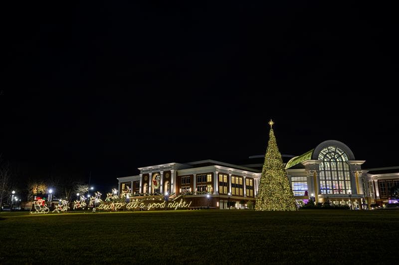 High Point University opens massive free Christmas display, draws thousands