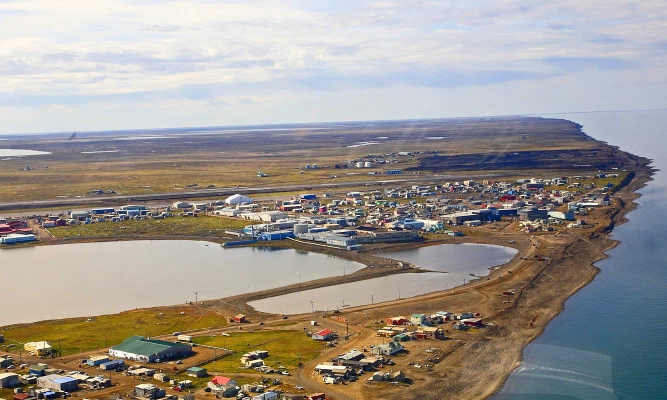 Utqiagvik Guide: Air-Only Access, No Roads, High Prices, Local Hospitality