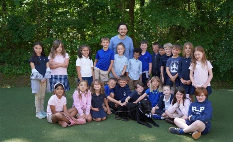 Mooresville’s Dog Mayor Annie rallies schools ahead of festival