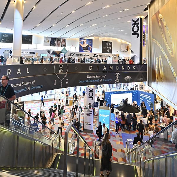 New JCK exhibitors spotlight custom-ready jewelry for retailers