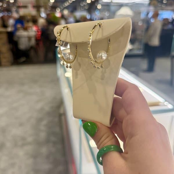 Pearl designs shine in June’s Las Vegas jewelry launches