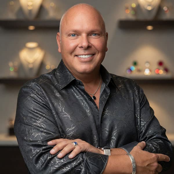 ShineBright hires Robert Manse, Sarine names new CEO in succession plan