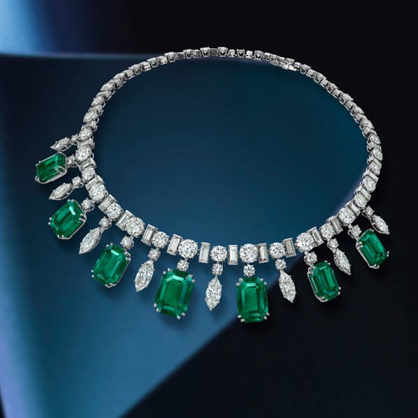 Bonhams Hong Kong sale leads with 50-carat Colombian emerald necklace