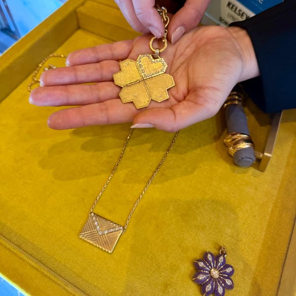 Kinetic jewelry steals the show in Las Vegas, with hidden details
