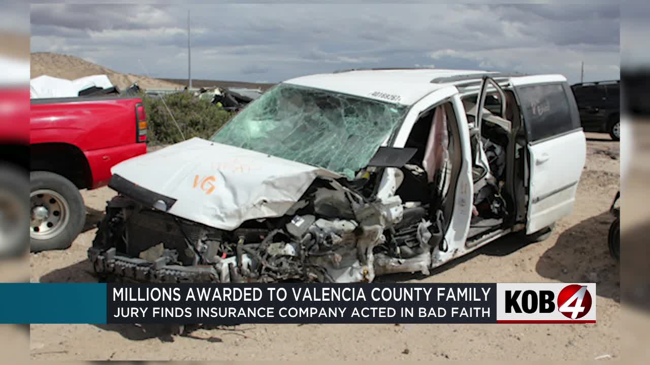 2 seriously injured in Valencia County car, tractor crash