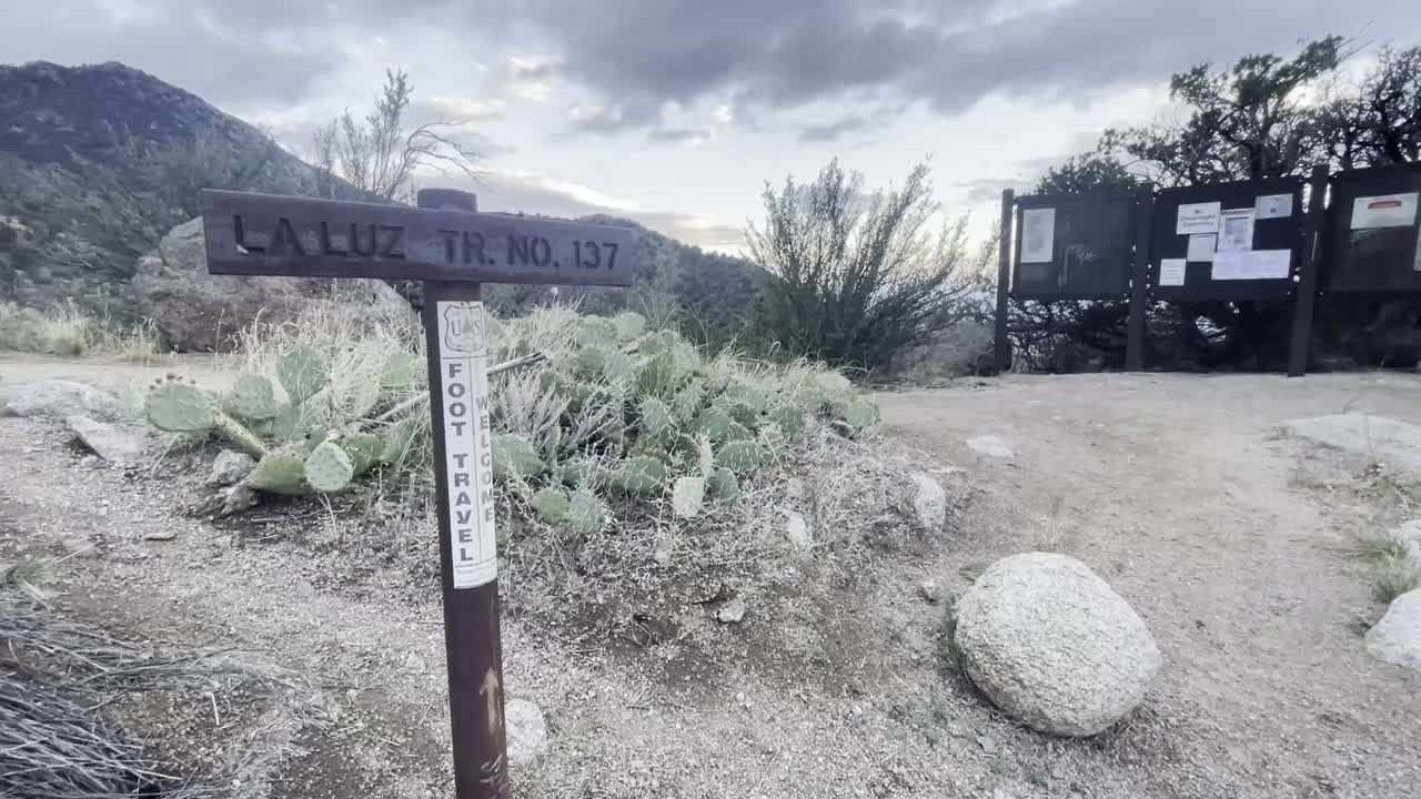 Death on Albuquerque’s La Luz Trail renews warnings for Sandia hikers