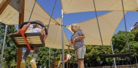 Barcelona adds 75 summer shade spaces to cool public exercise areas