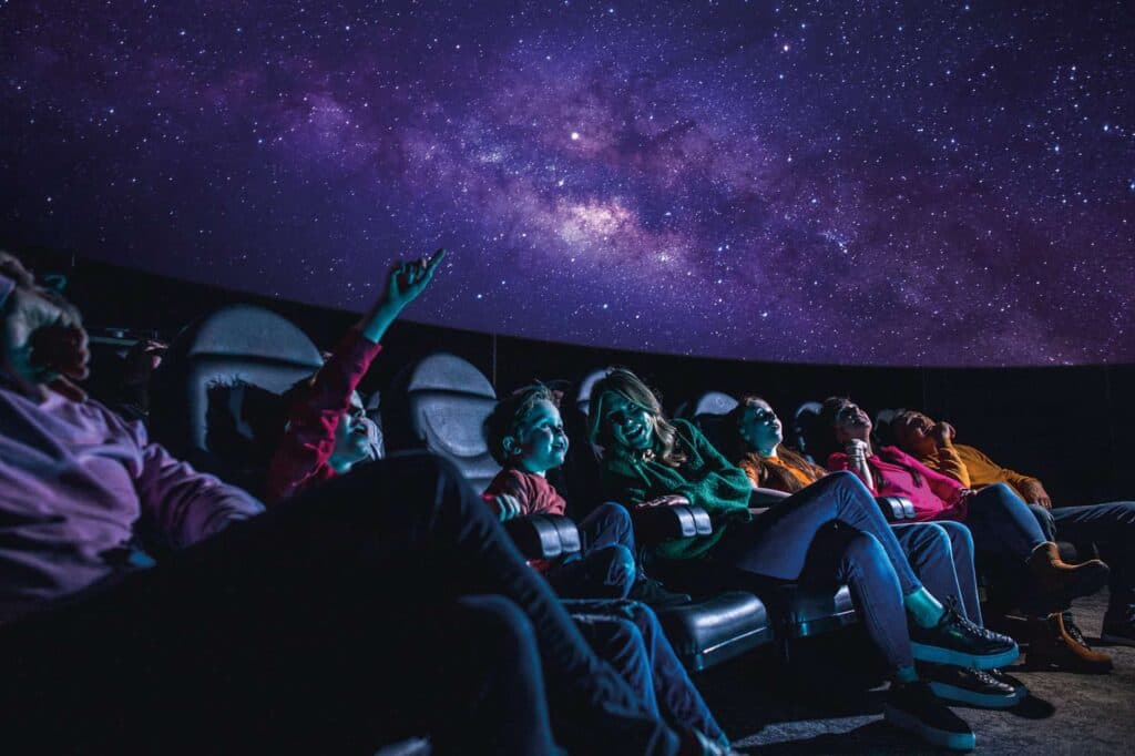 Planetarium Hosts Adults Only Immersive Music and Visual Art Night