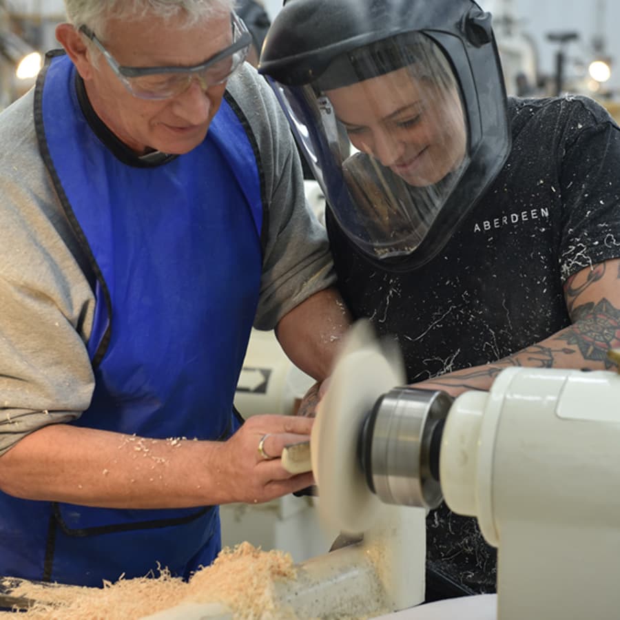 Jimmy Clewes Leads Weeklong Woodturning Intensive at Marc Adams School