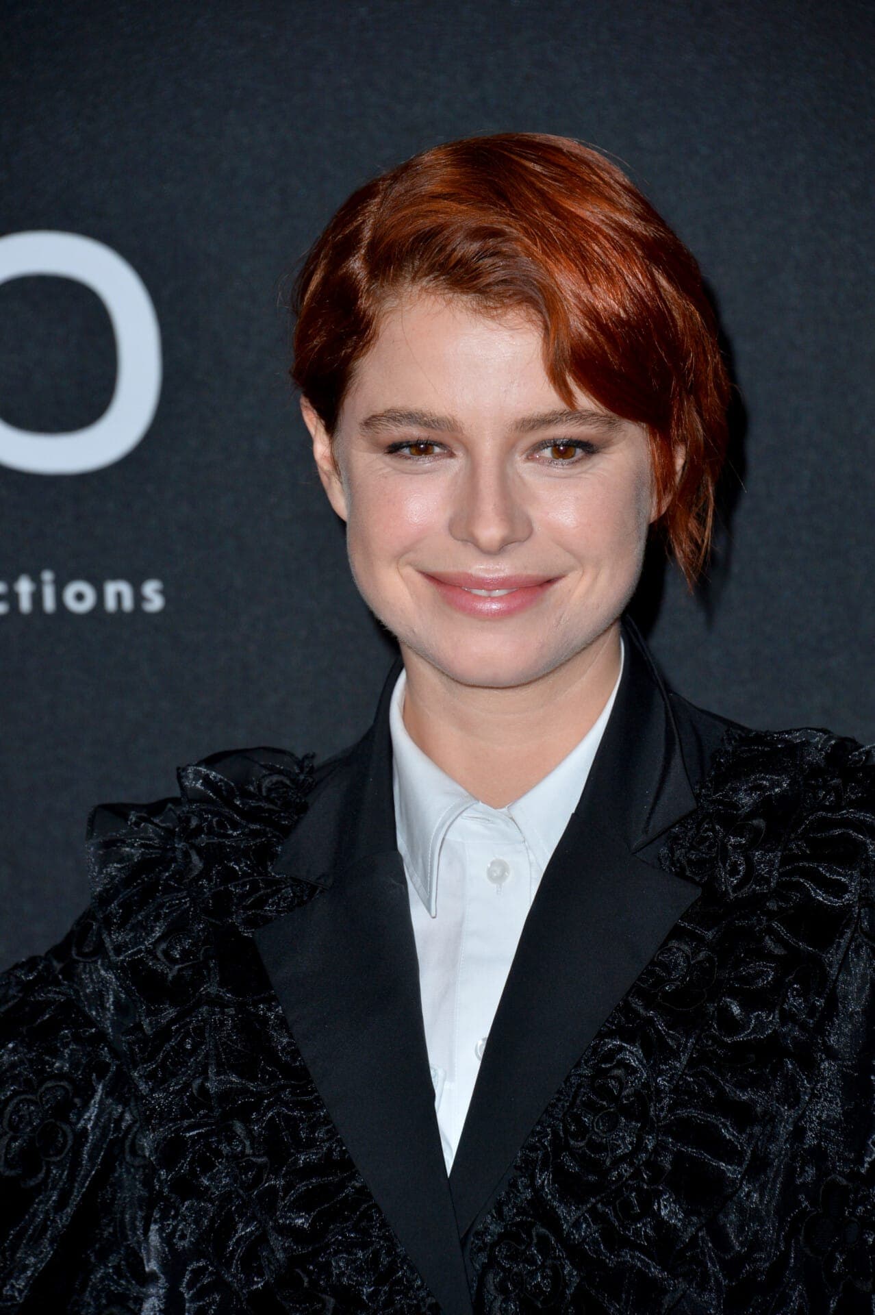 Jessie Buckley says theatre and music saved her during teenage eating disorder