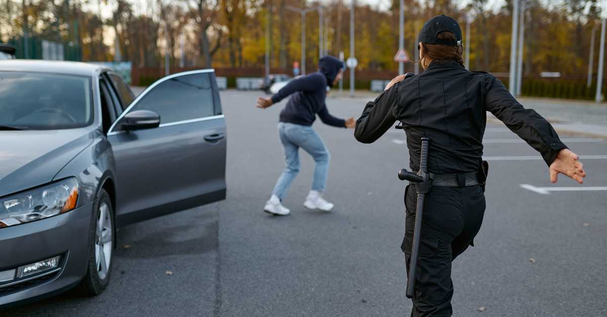 Marathon man arrested after allegedly fleeing deputies on U.S. 1