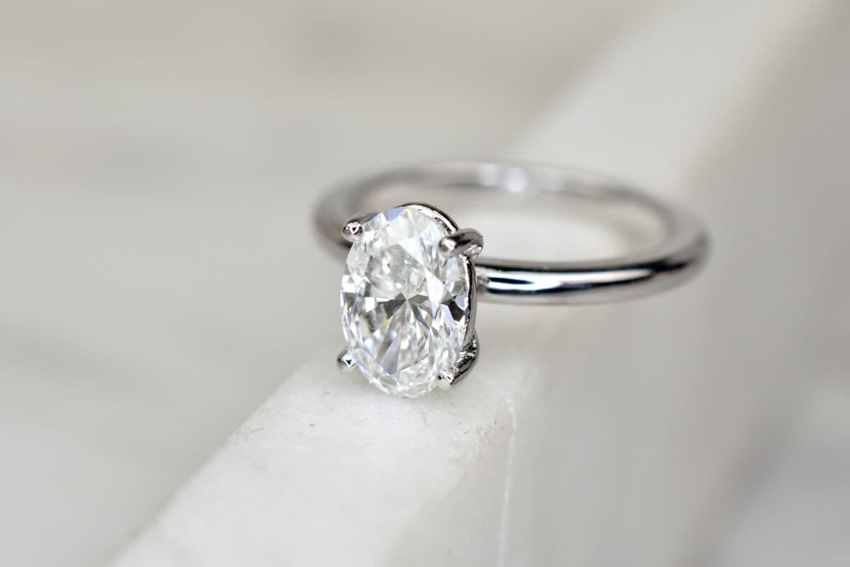 JCK Inbox Highlights Vintage Jewelry Finds Amid Market Shifts