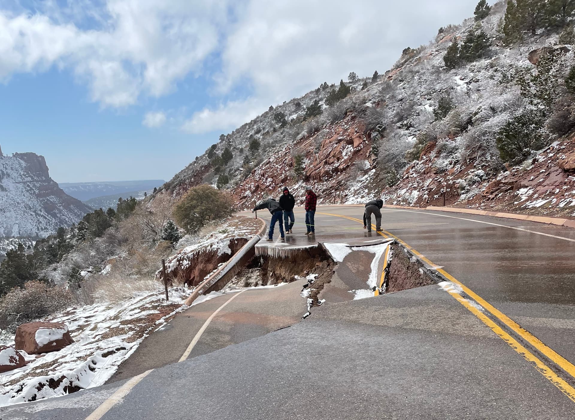 Zion closes Kolob Canyons visitor center and road due to heavy snow