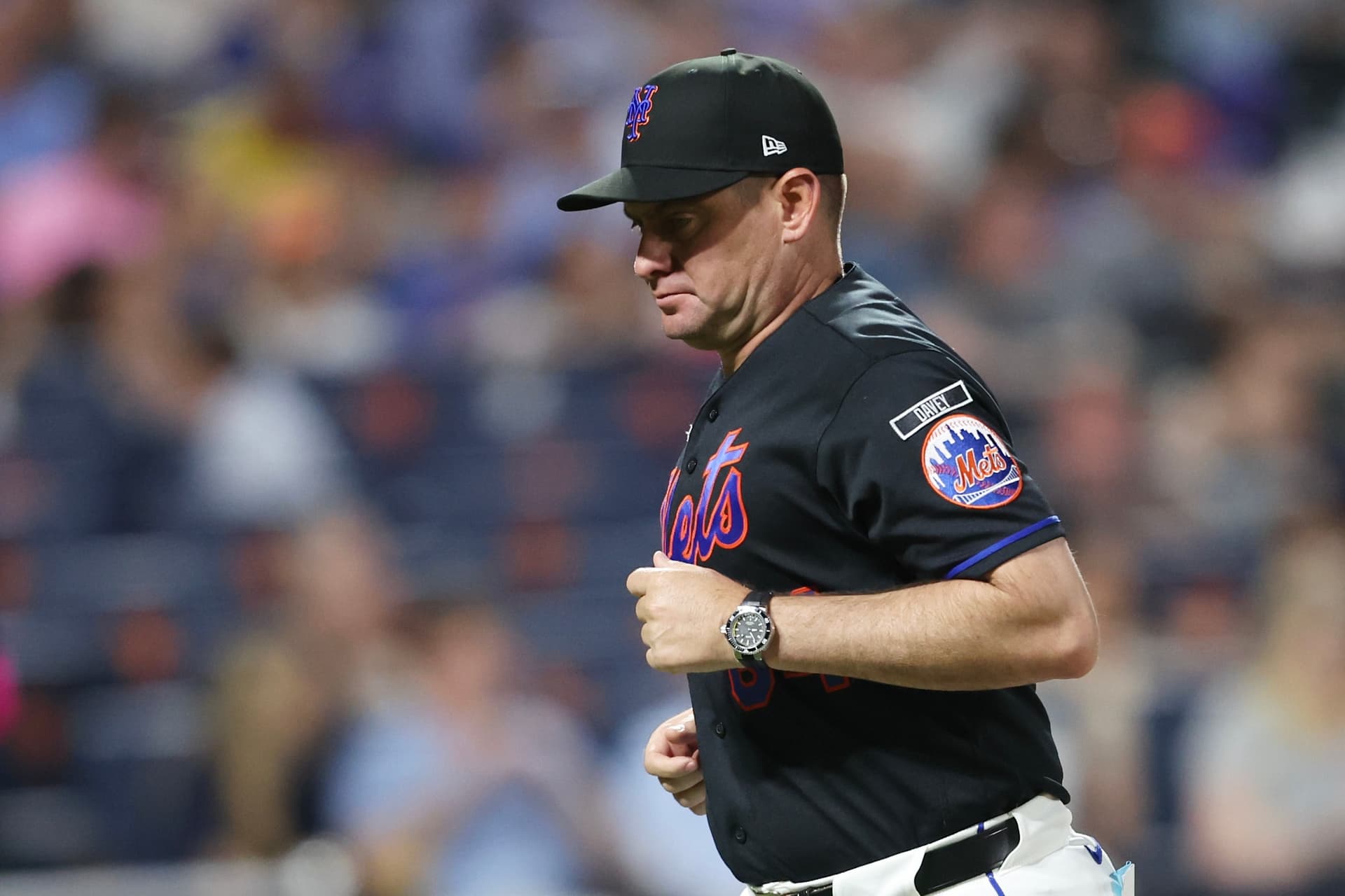 Mets fire Carlos Mendoza after 34-47 start, Andy Green takes over